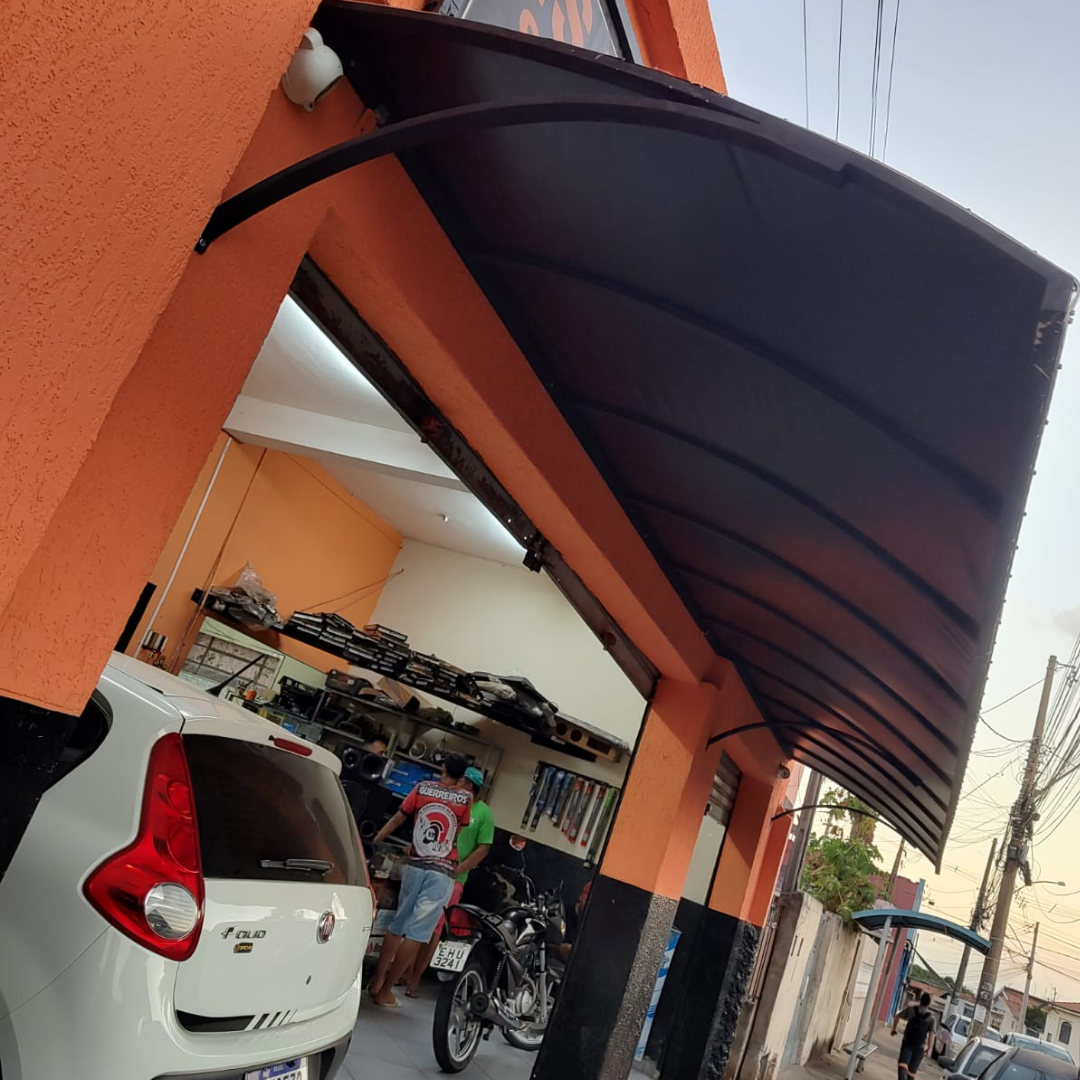 Toldos Fixo e Articulado